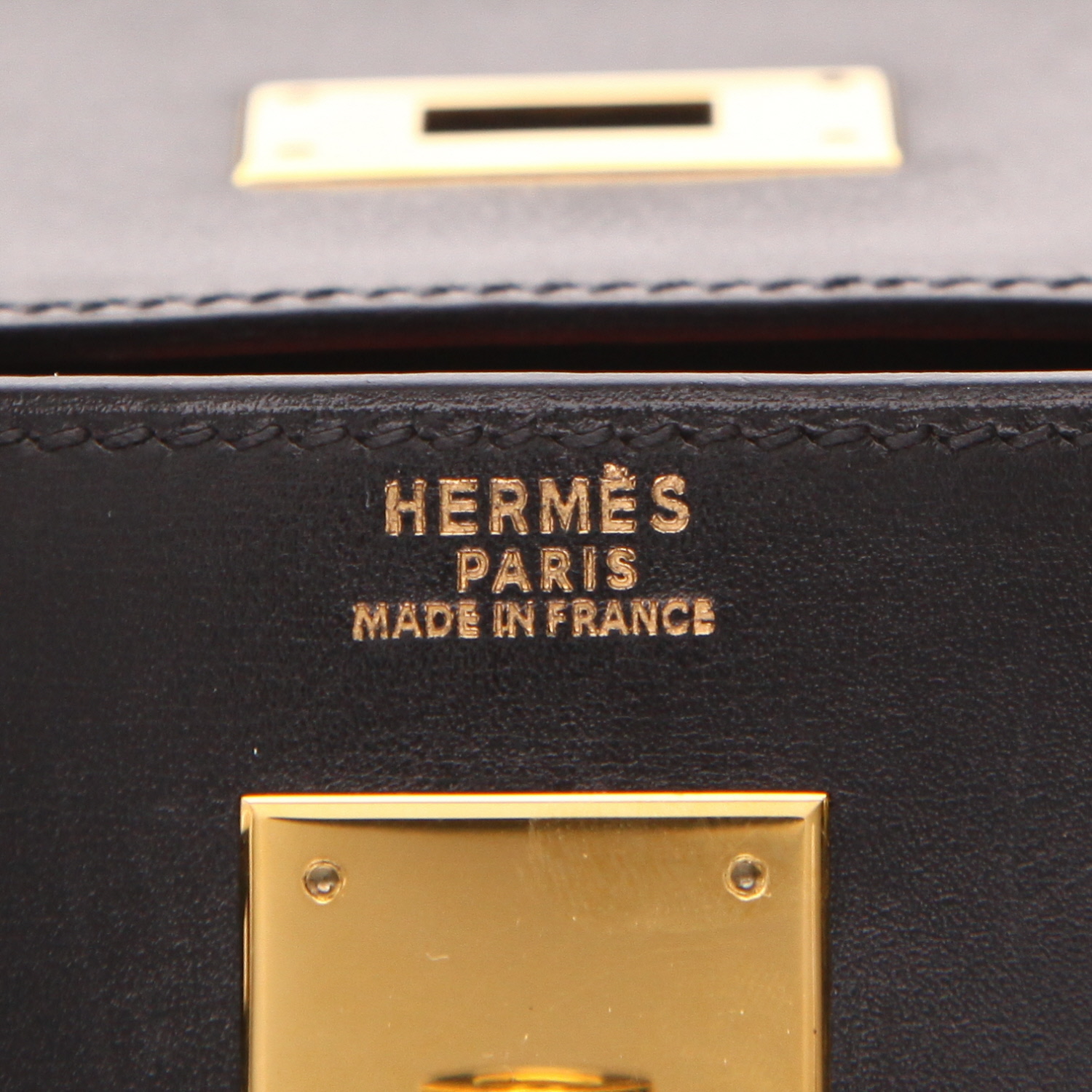 Sac à main Hermès  Kelly 32 cm en cuir box noir - Detail D2