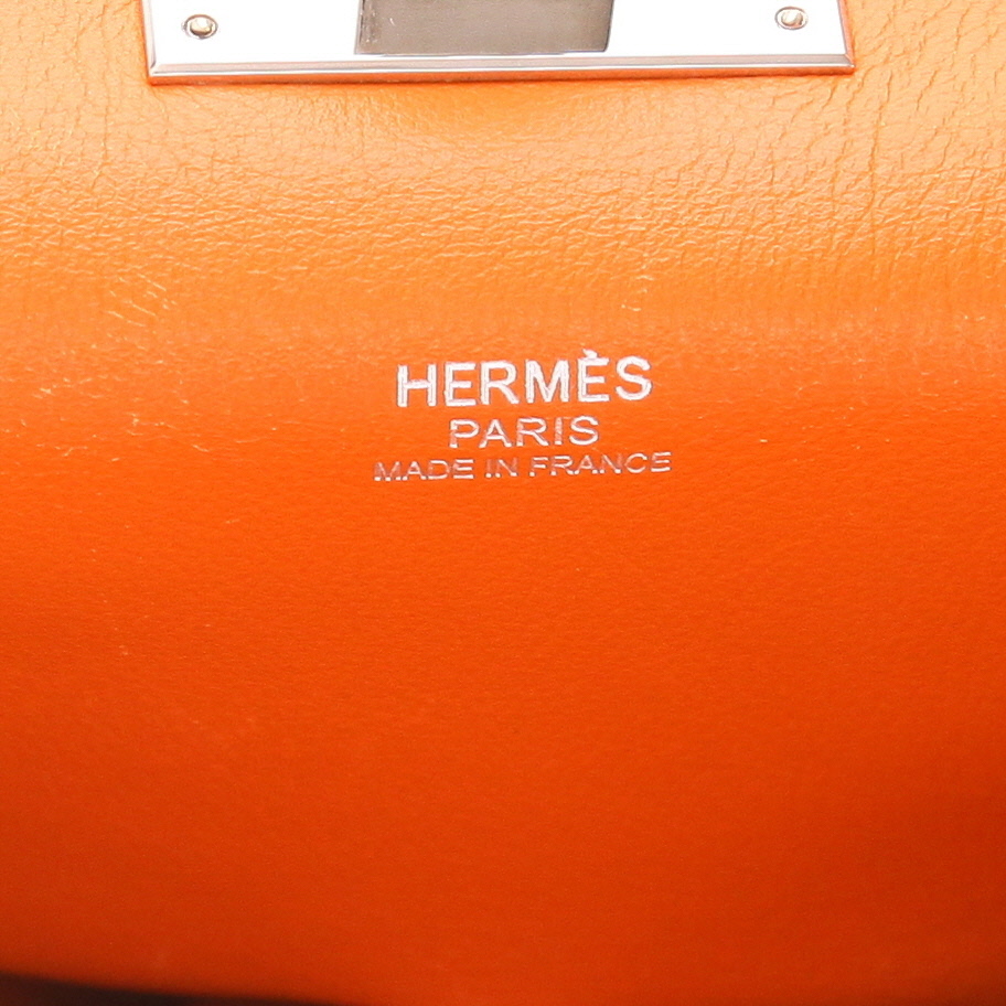 Hermès ‘Tool Box’ handbag in orange Swift leather - Detail D2