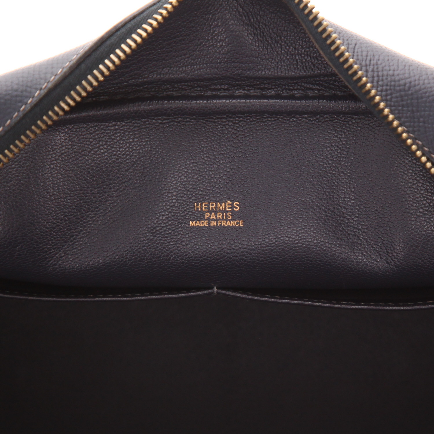 Hermès ‘Plume’ handbag in Bleu Marine Courchevel leather - Detail D2