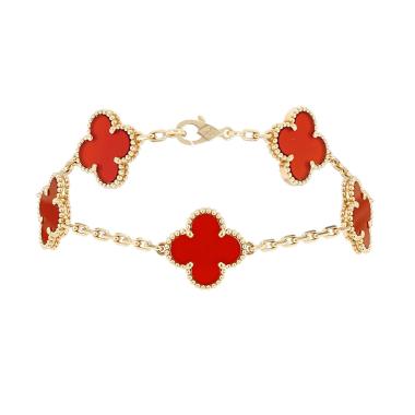 Van Cleef &amp; Arpels Vintage Alhambra bracelet in yellow gold and carnelian