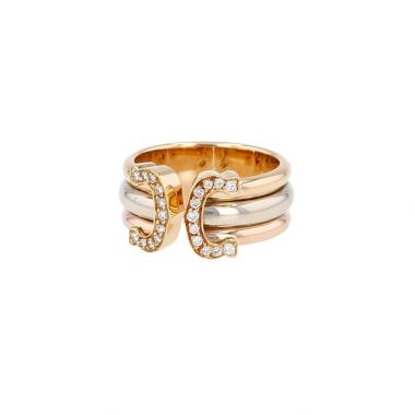 Anillo «C de Cartier» de Cartier, modelo grande, en tres tipos de oro y diamantes
