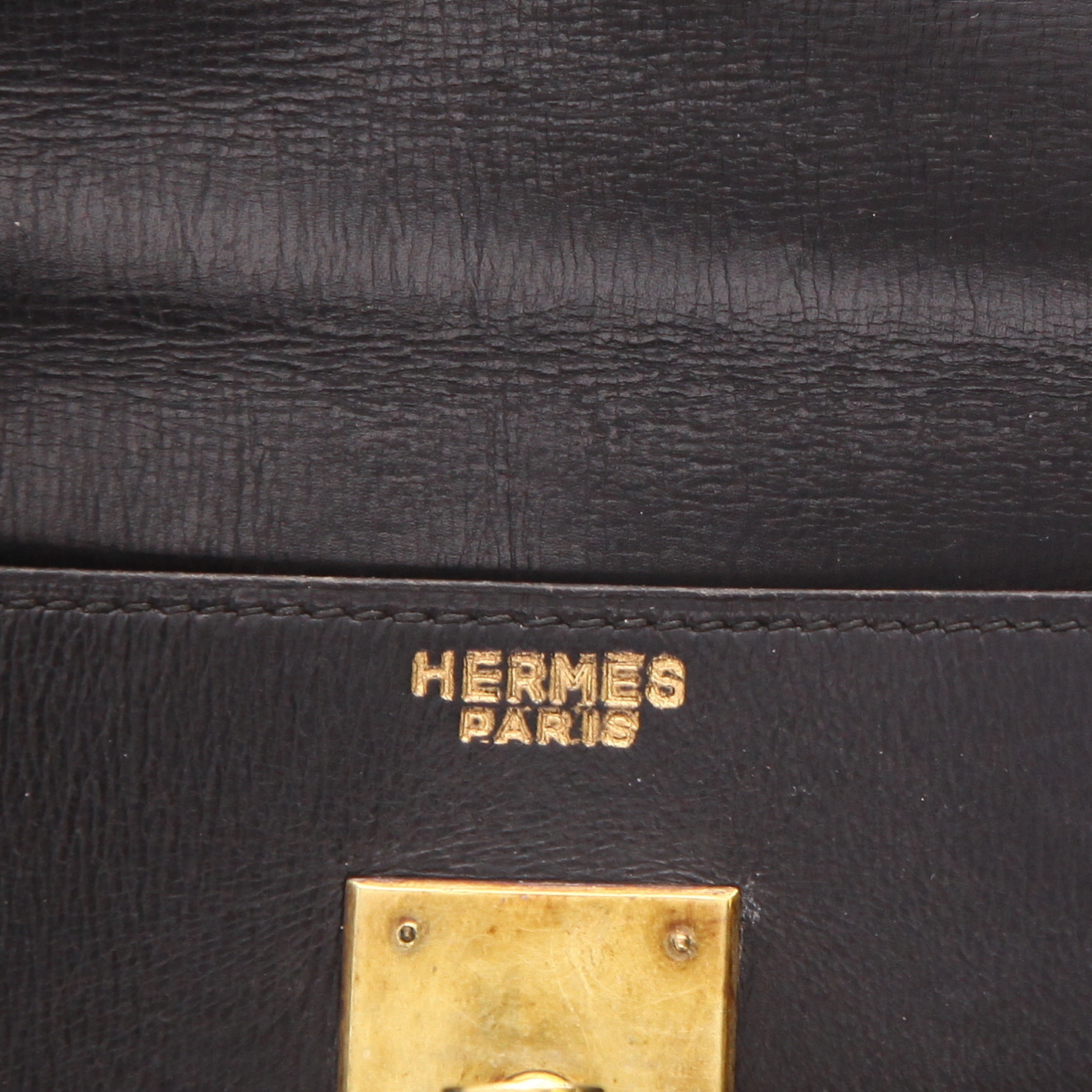Sac à main Hermès  Kelly 32 cm en cuir box noir - Detail D2