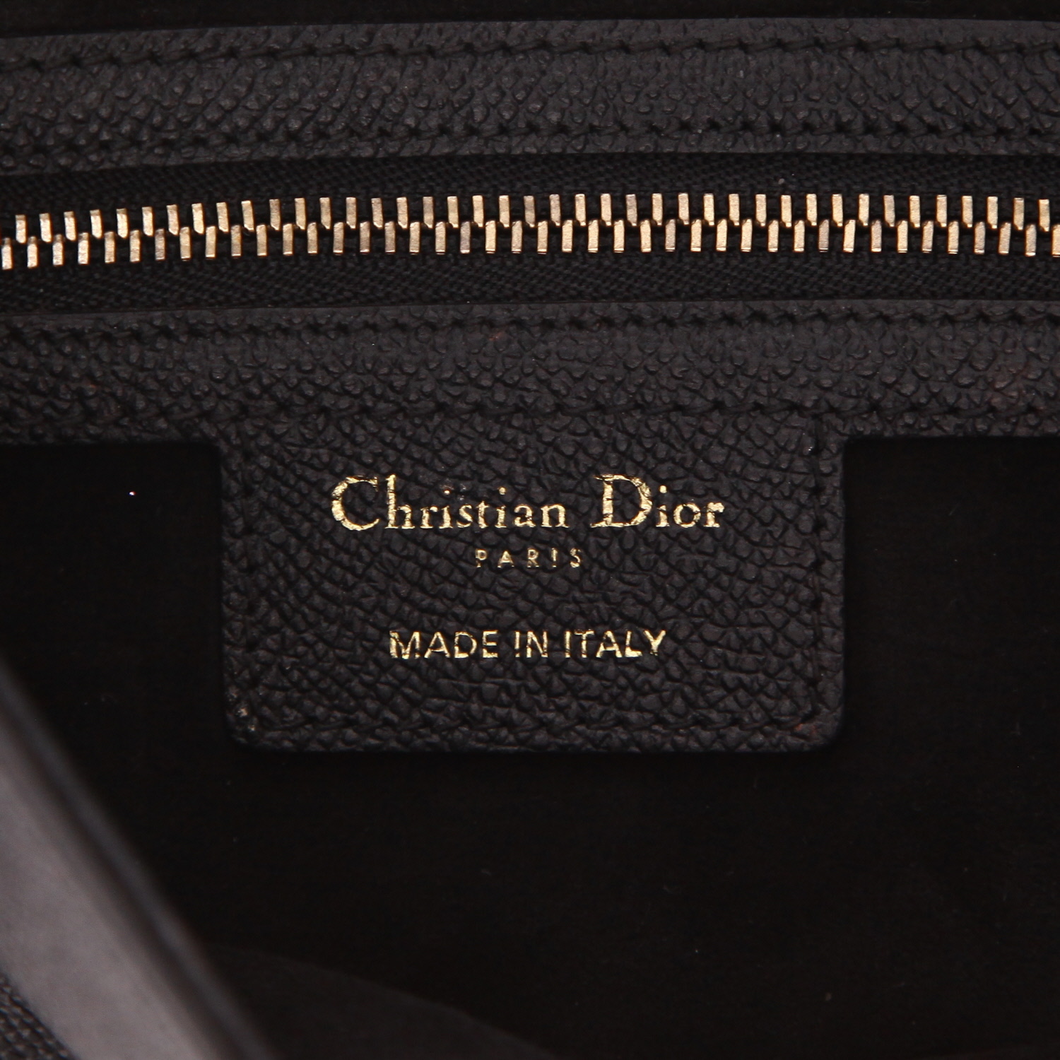 Bolso Dior Saddle de piel granulada negra - Detail D2