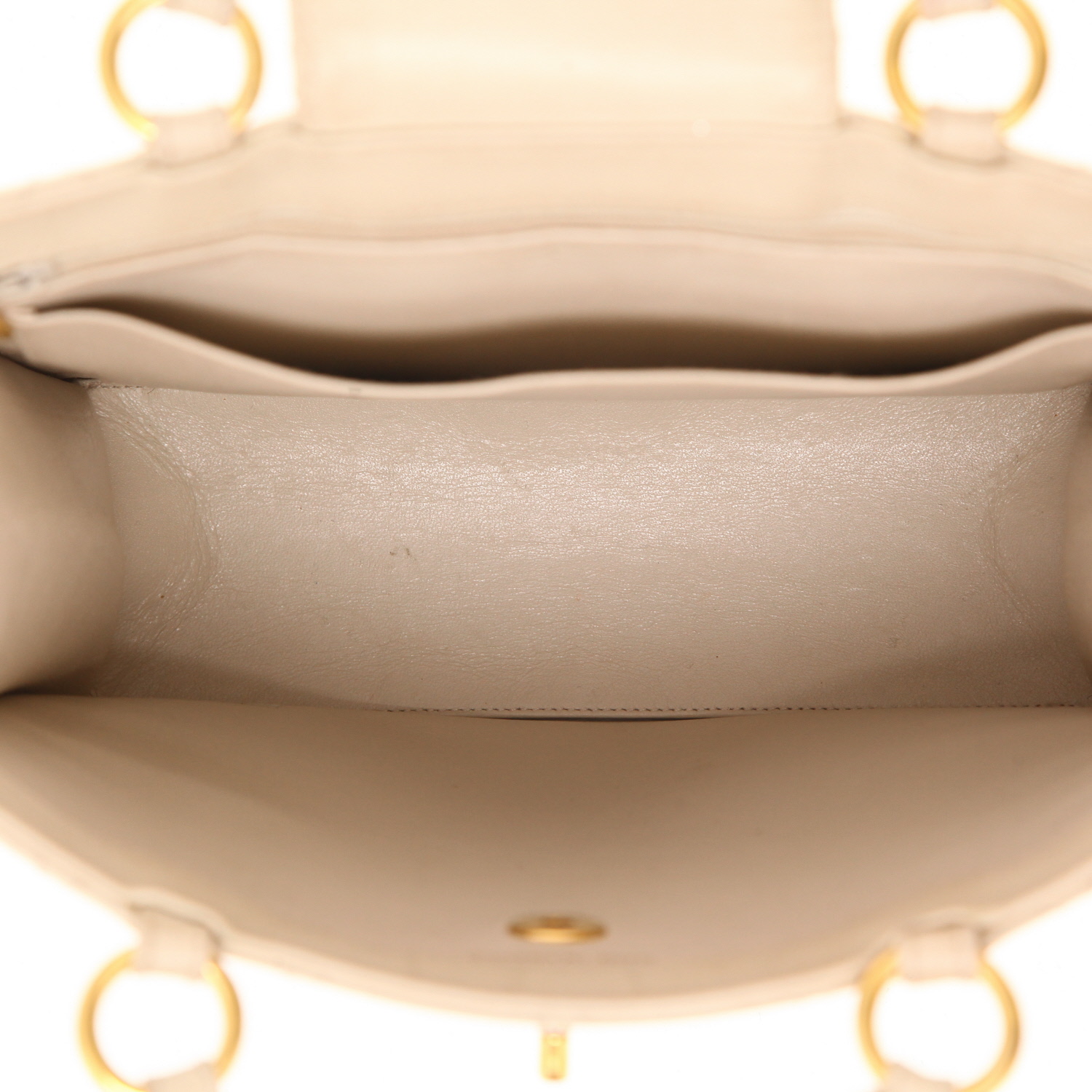 Sac à main Chanel  Vintage en cuir matelassé beige - Detail D3