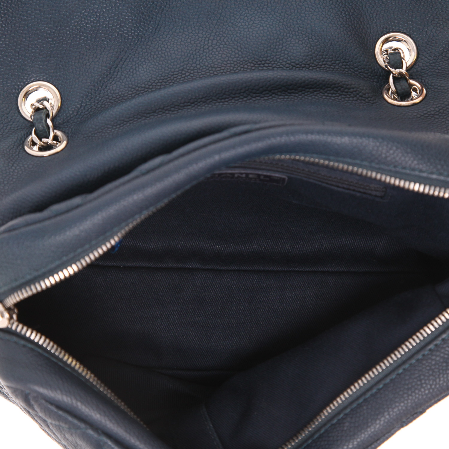 Borsa Chanel  Borsa con patta in pelle martellata trapuntata blu - Detail D3
