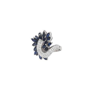 Vintage ring in white gold, sapphires and diamonds