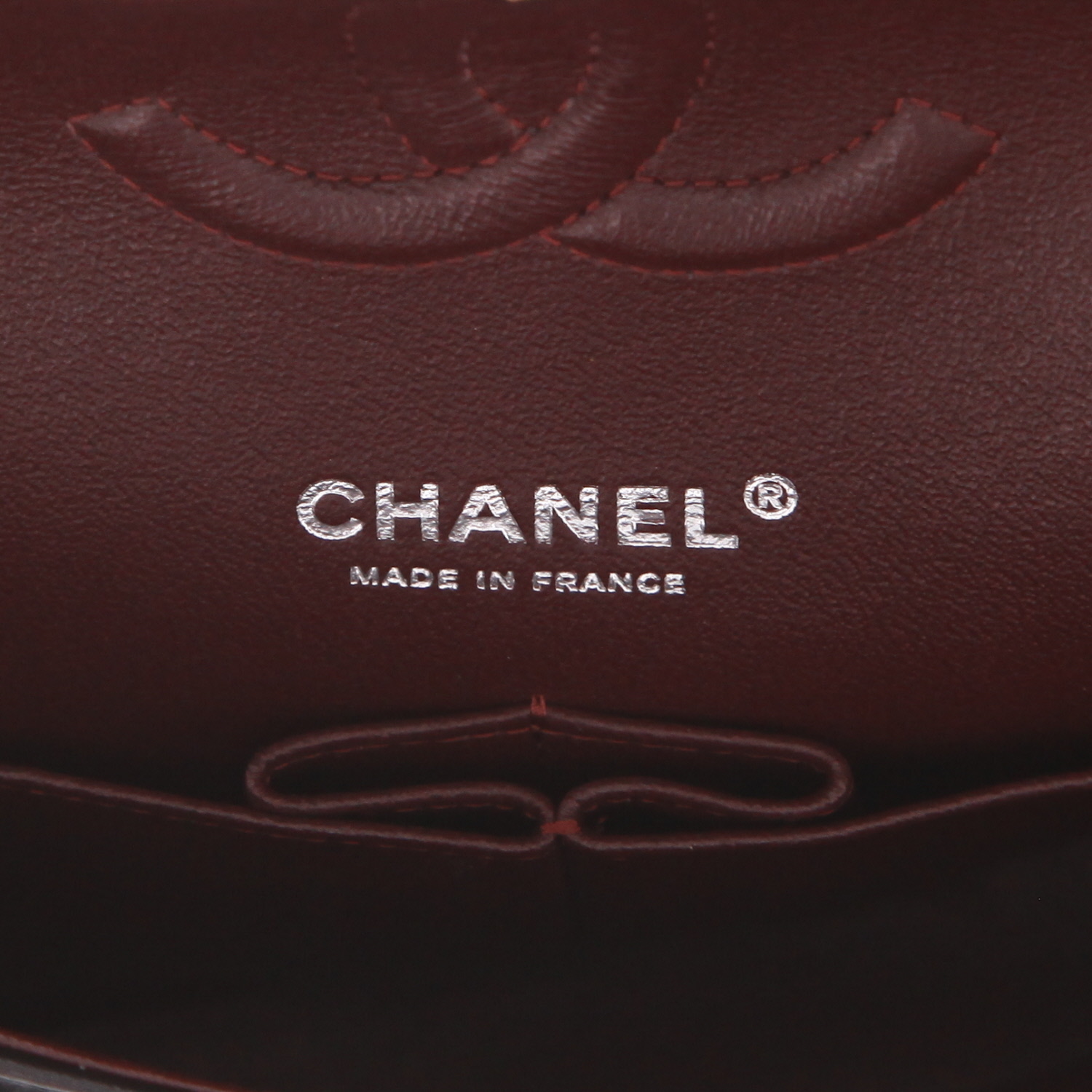 Bolso Chanel «Timeless Classic» de piel acolchada negra - Detail D2