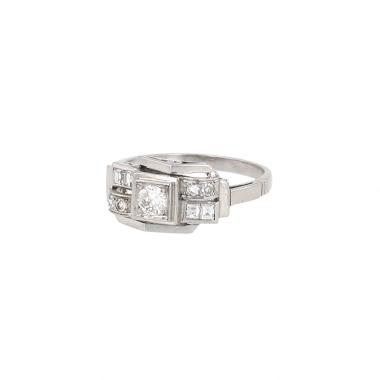Anello Art Déco vintage in platino e diamanti