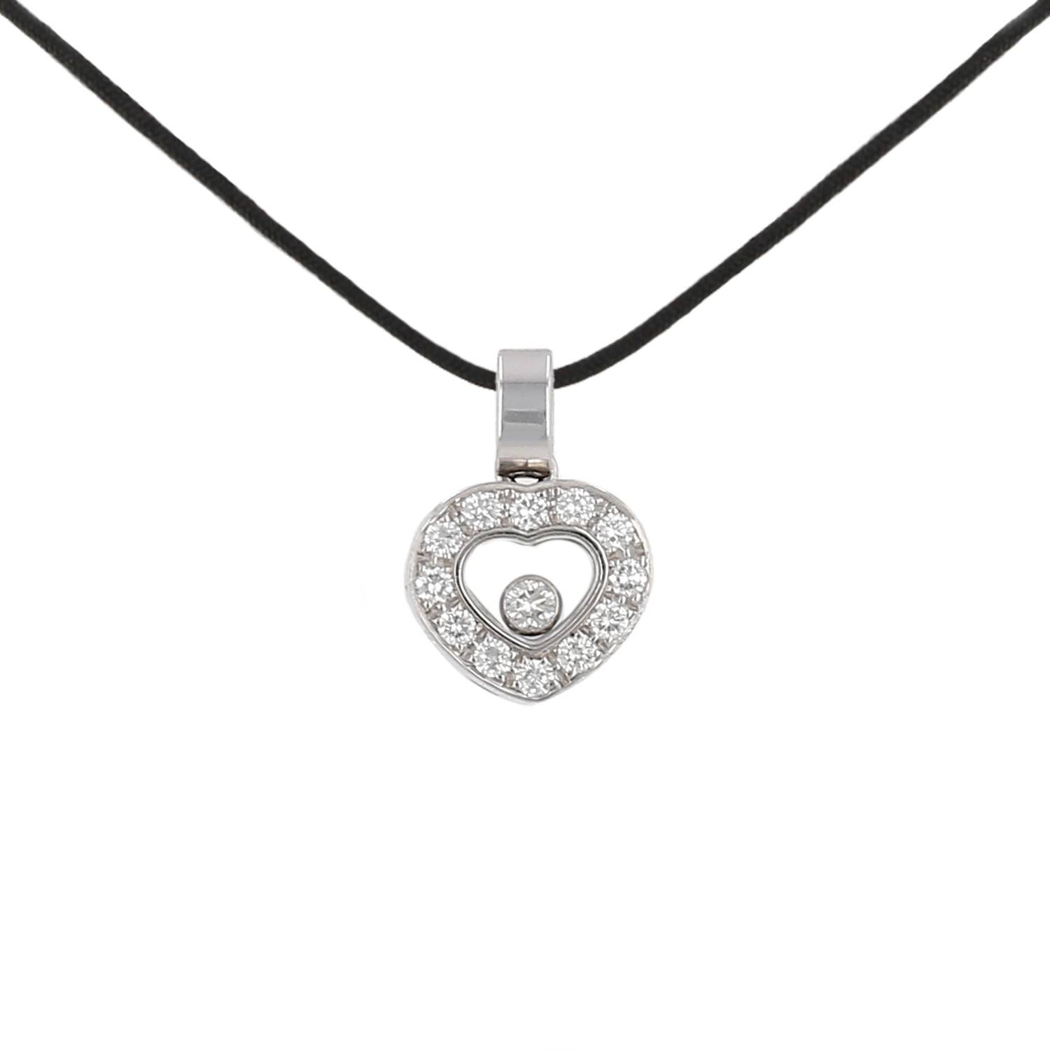 Pendentif Chopard Happy Diamonds en or blanc et diamants Pendentif Chopard Happy Diamonds en or blanc et diamants