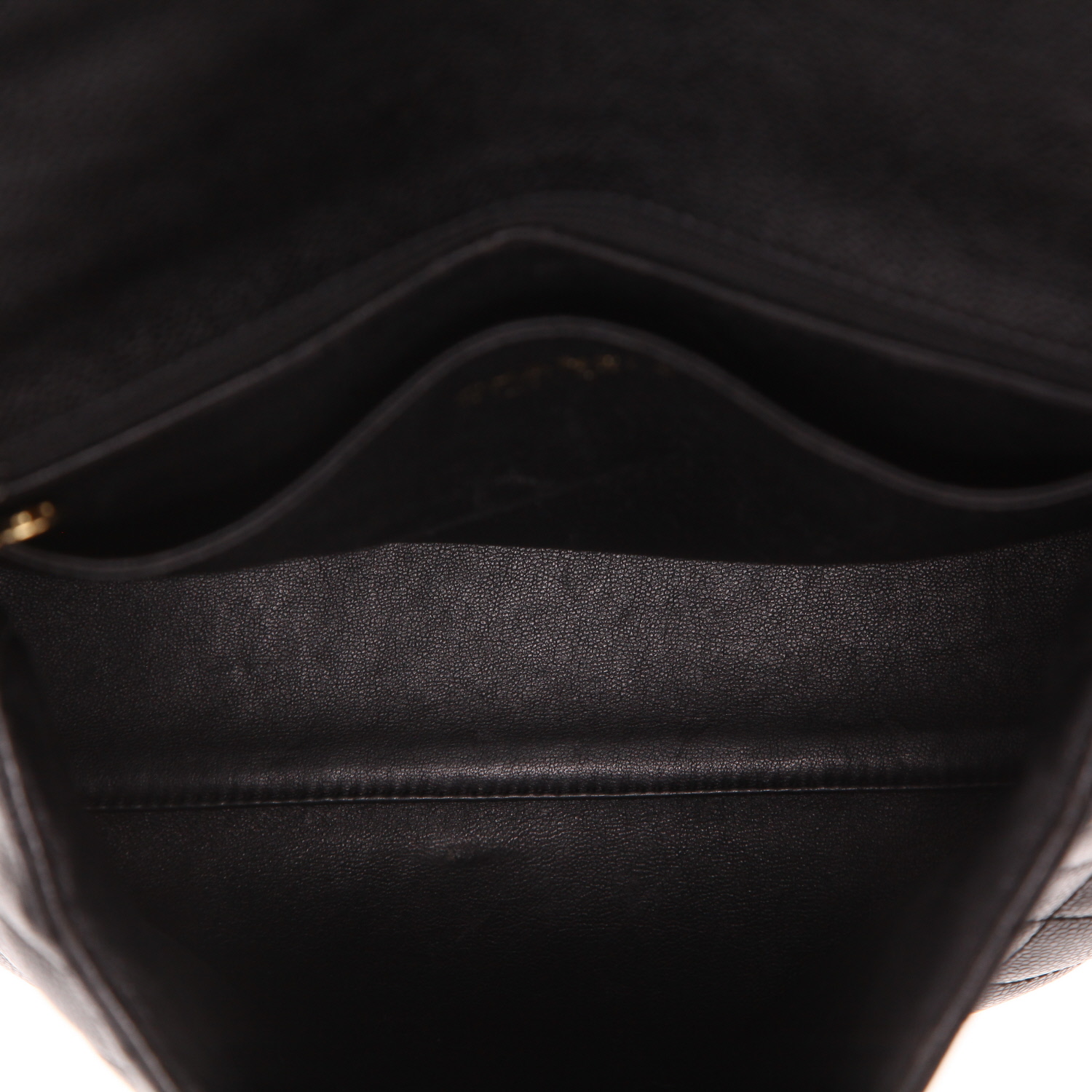 Chanel handbag in black quilted grained leather - Detail D3