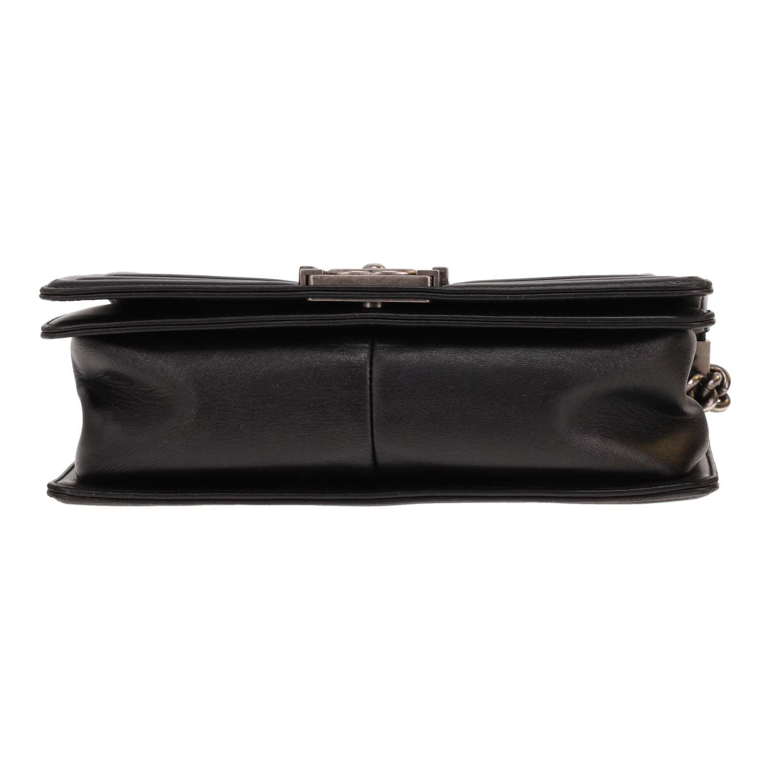 Borsa a tracolla Chanel Boy in pelle trapuntata nera - Detail D1