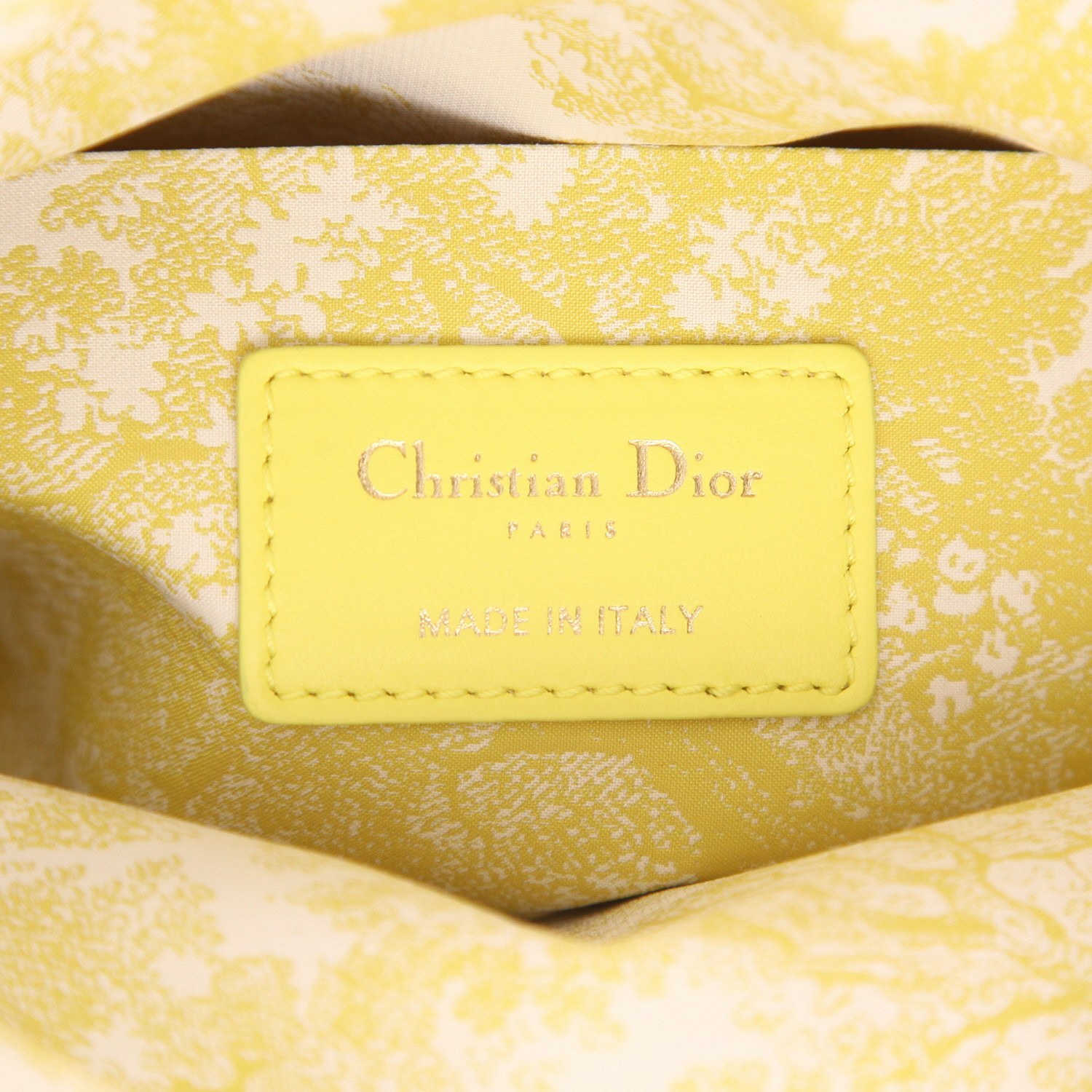 Dior Lady D-Joy shoulder bag in wicker and yellow leather - Detail D2