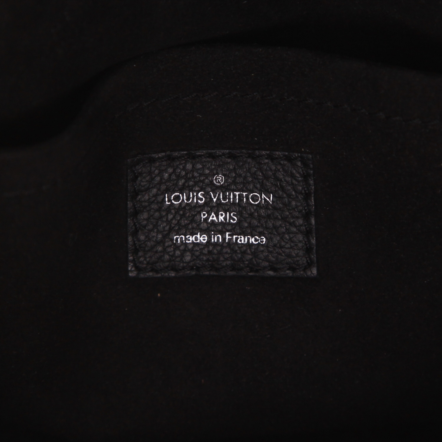 Louis Vuitton Lockit shoulder bag in black grained leather - Detail D2