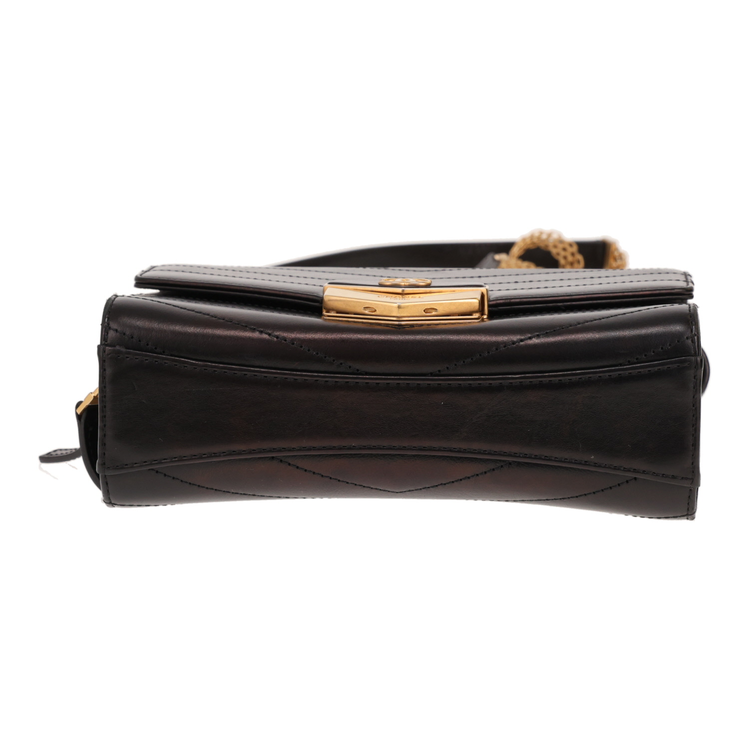 Chanel shoulder bag in black leather - Detail D1