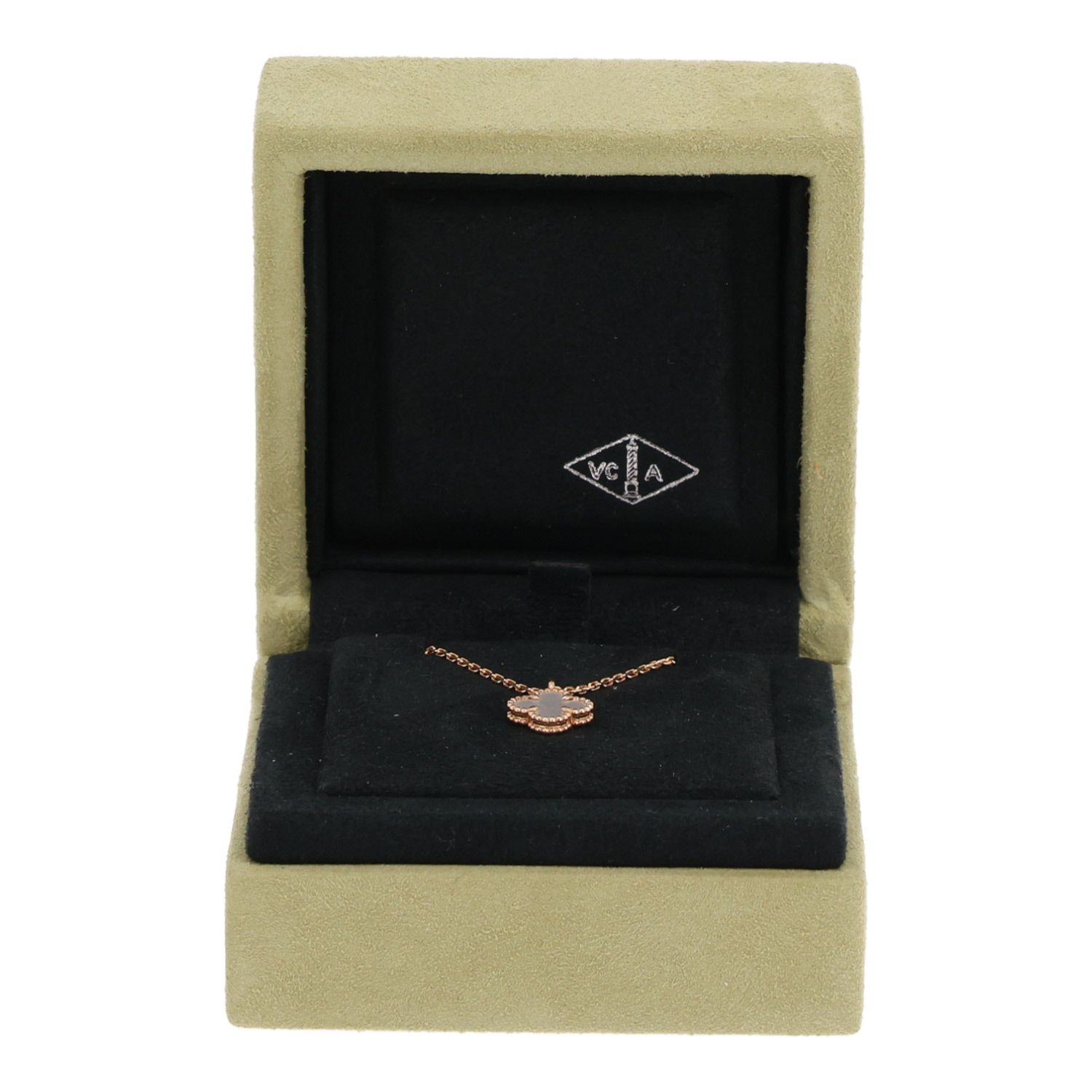 Van Cleef &amp; Arpels Sweet Alhambra necklace in yellow gold and mother-of-pearl - Detail D2