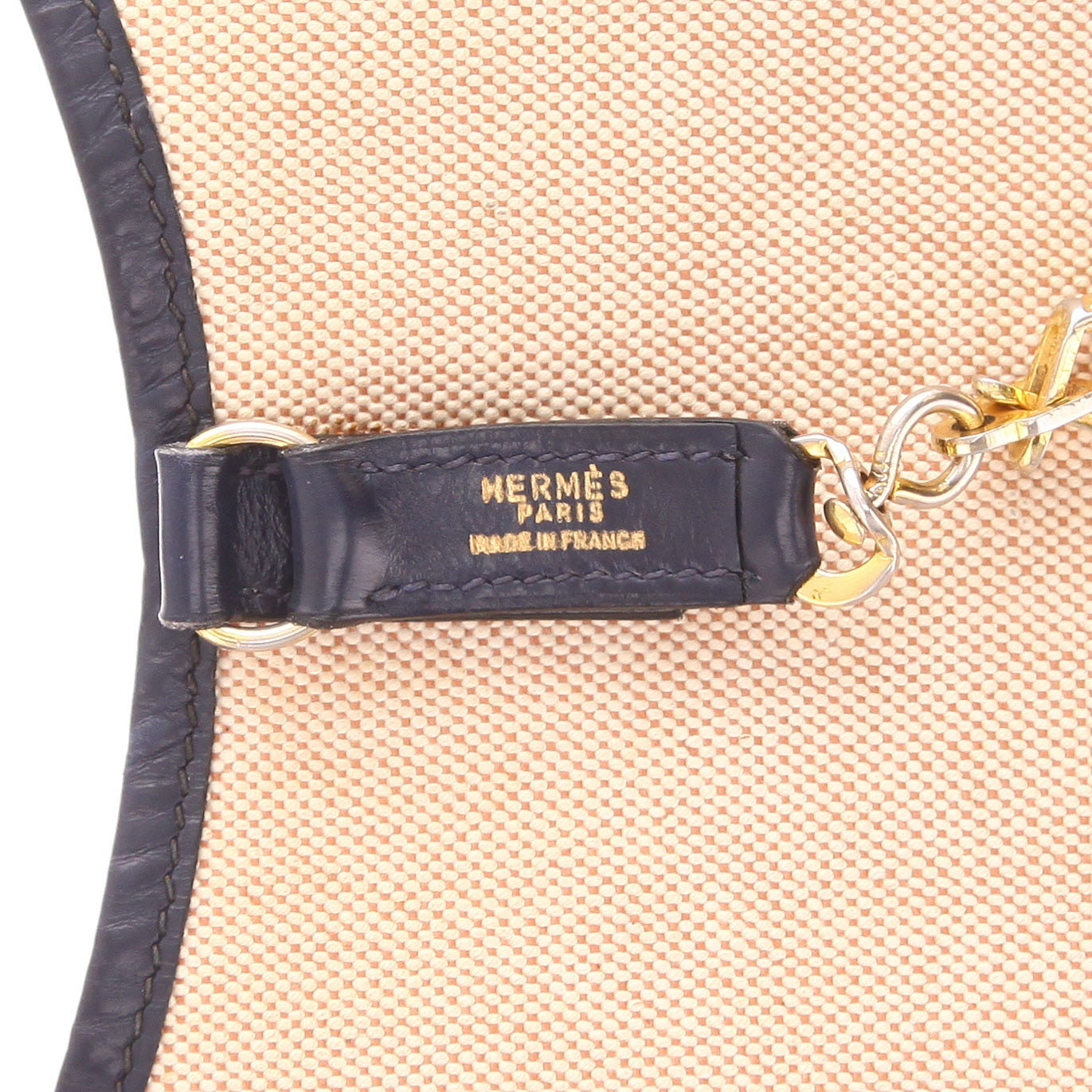 Bolso de mano Hermès «Trim» de piel box Bleu Marine y lona beige - Detail D2