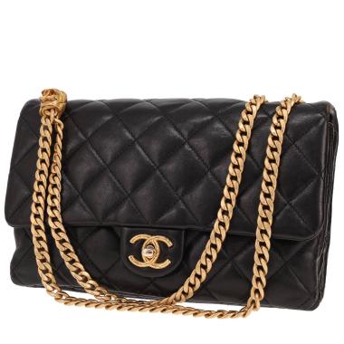 Bolso de Chanel de piel acolchada negra