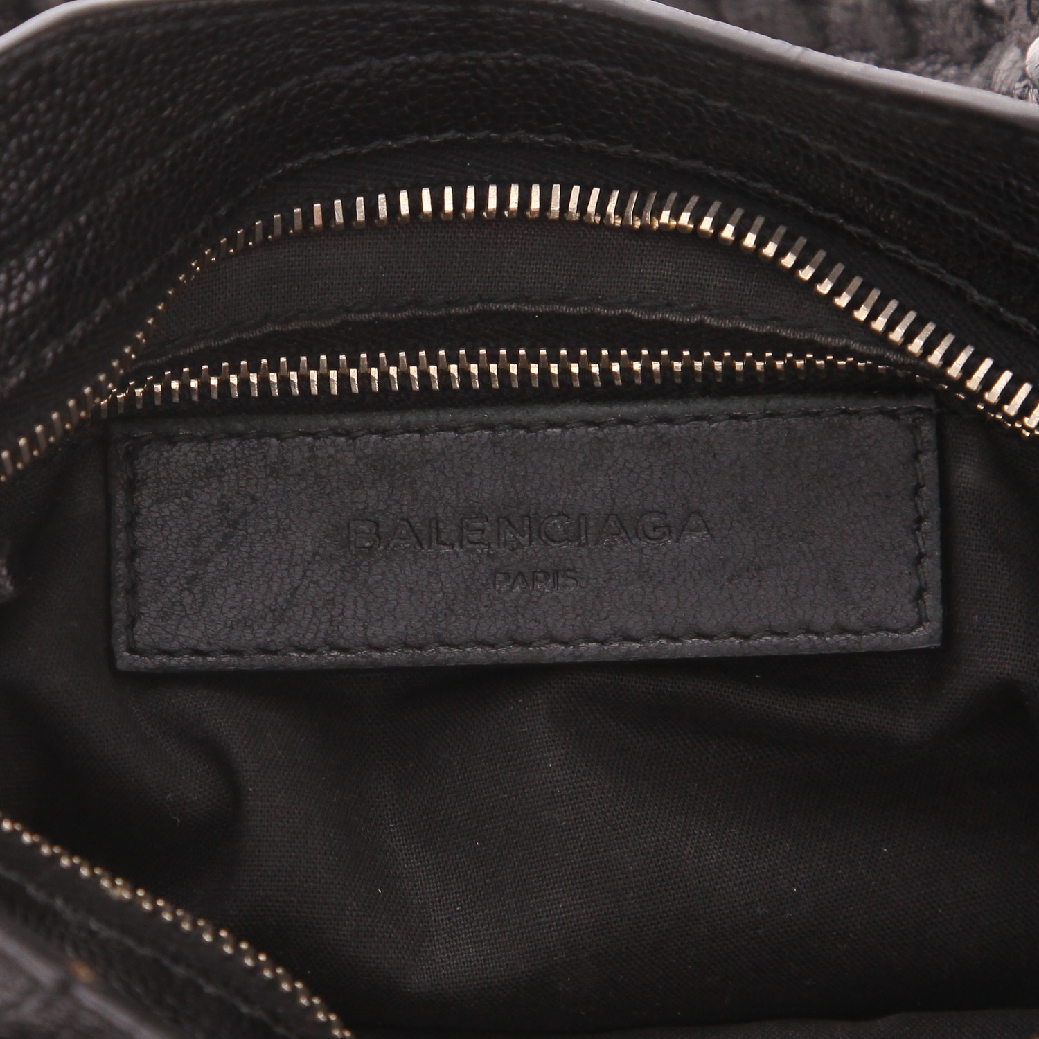 Bolso bandolera Balenciaga City, modelo pequeño, de piel Noir - Detail D2