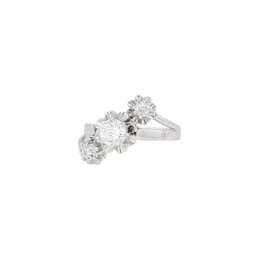 Anillo vintage de oro blanco y diamantes