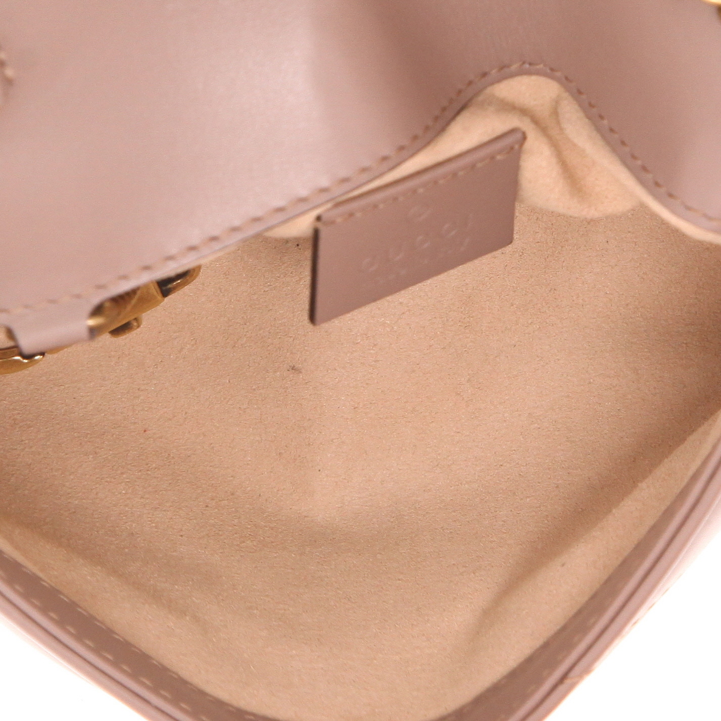Gucci GG Marmont mini shoulder bag in powder-pink quilted leather - Detail D3
