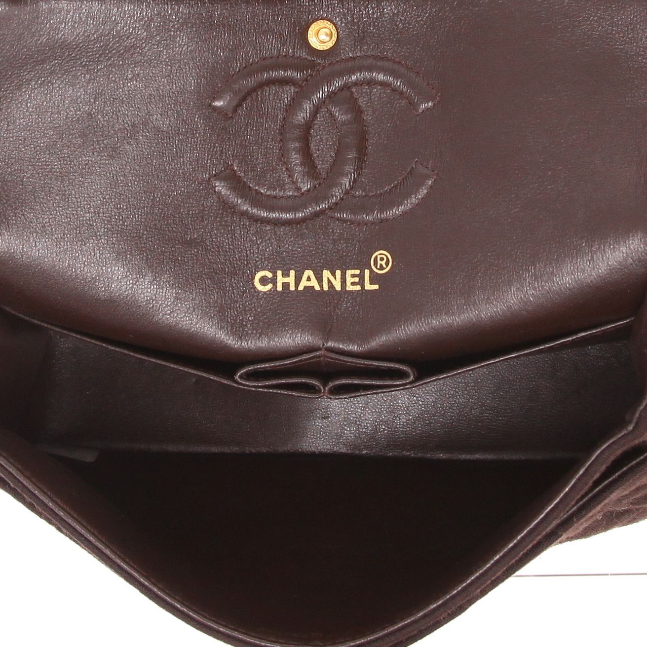 Chanel Timeless Petit handbag in brown jersey canvas - Detail D3