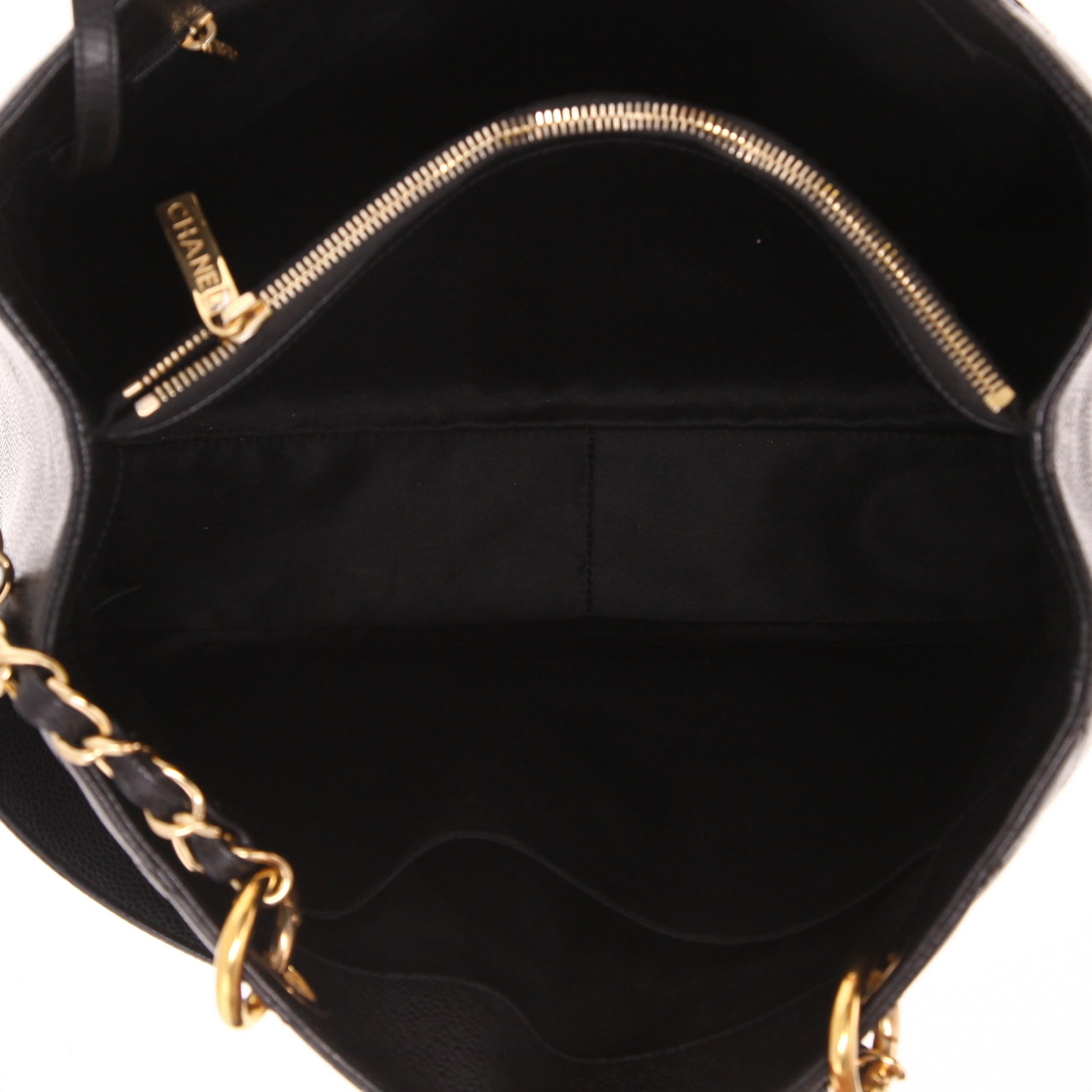 Bolso tipo cabas Chanel Shopping GST de piel granulada acolchada negra - Detail D3