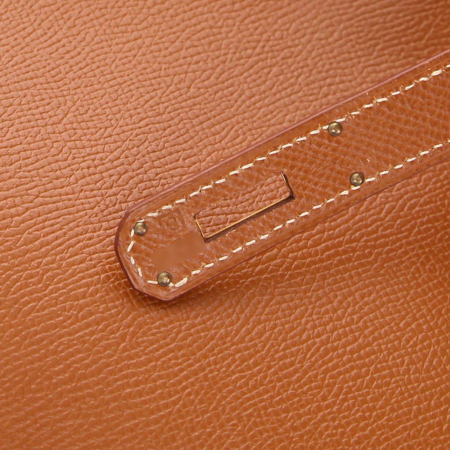 Bolso Hermès Birkin de 35 cm en piel Courchevel Gold - Detail D4