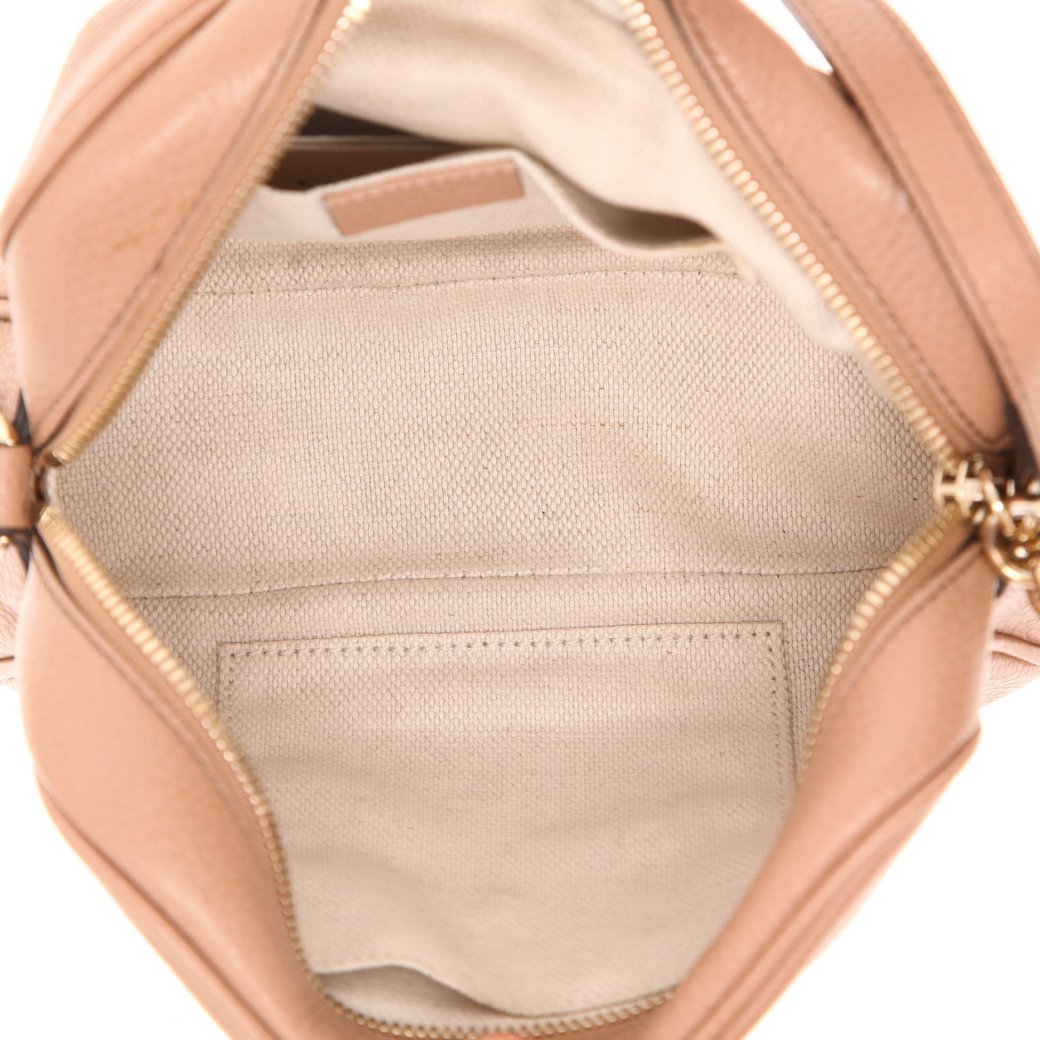 Borsa a tracolla Gucci Soho in pelle martellata beige - Detail D3
