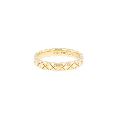 Chanel Coco Crush mini model ring in yellow gold