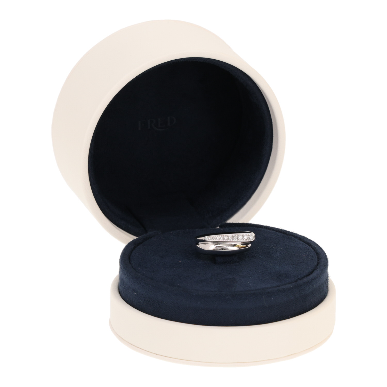 Anello Fred Success, modello piccolo, in oro bianco e diamanti - Detail D2
