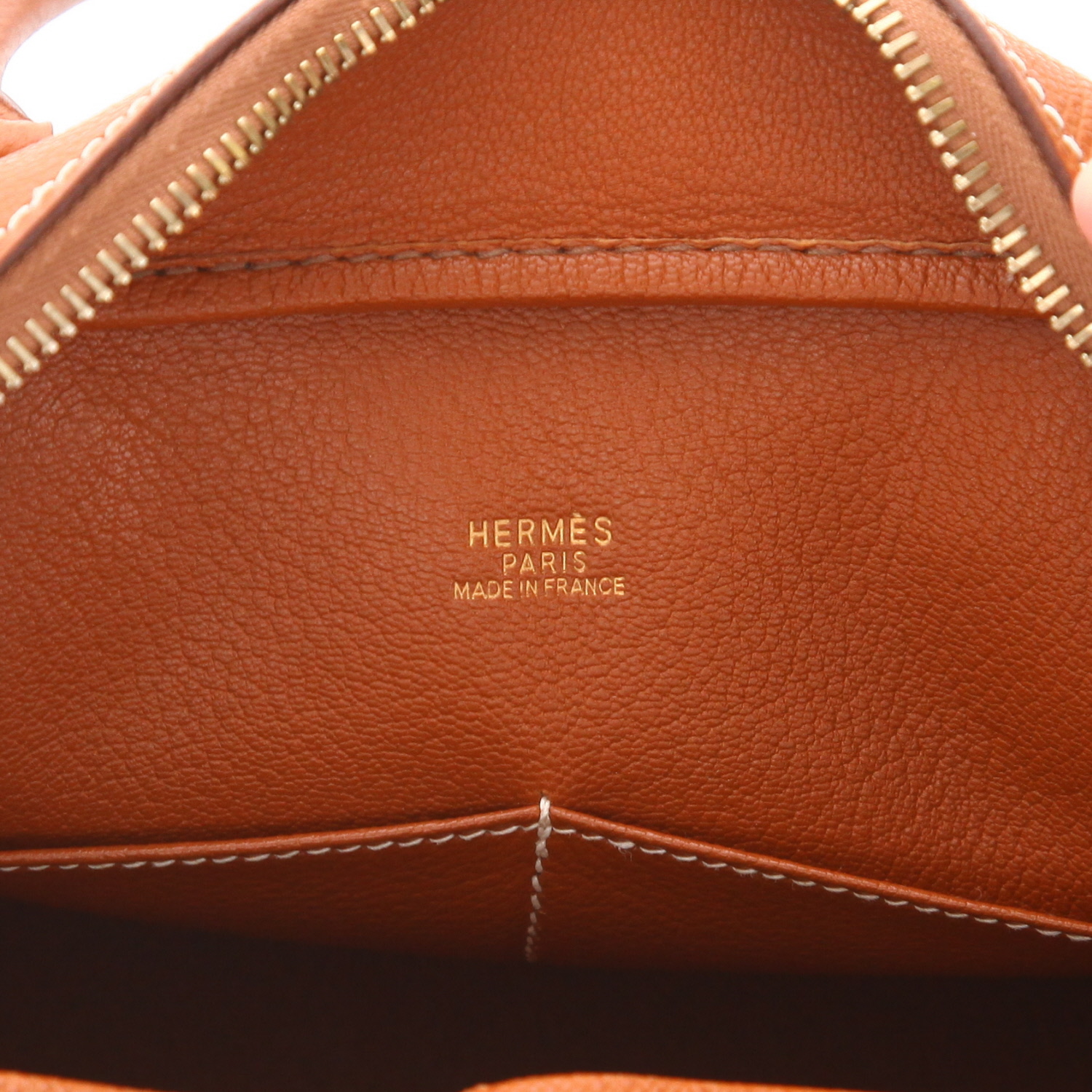 Hermès ‘Plume’ leather handbag in Courchevel Gold - Detail D2