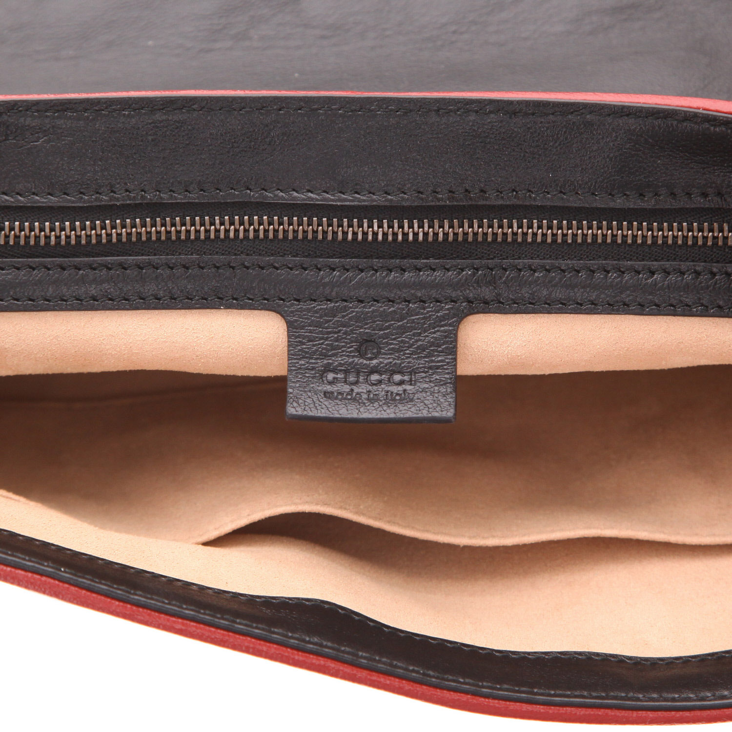 Borsa a tracolla Gucci GG Marmont in pelle trapuntata nera e beige - Detail D2