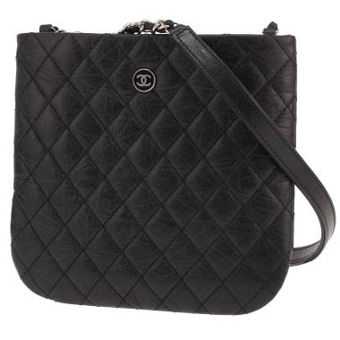 Bolso bandolera de Chanel   de piel acolchada negra