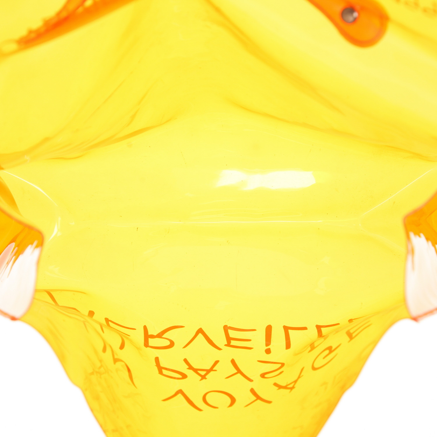Hermès  Kelly Plastic handbag  in orange vinyl - Detail D3