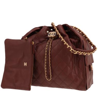 Chanel 25 handbag in brown grained leather