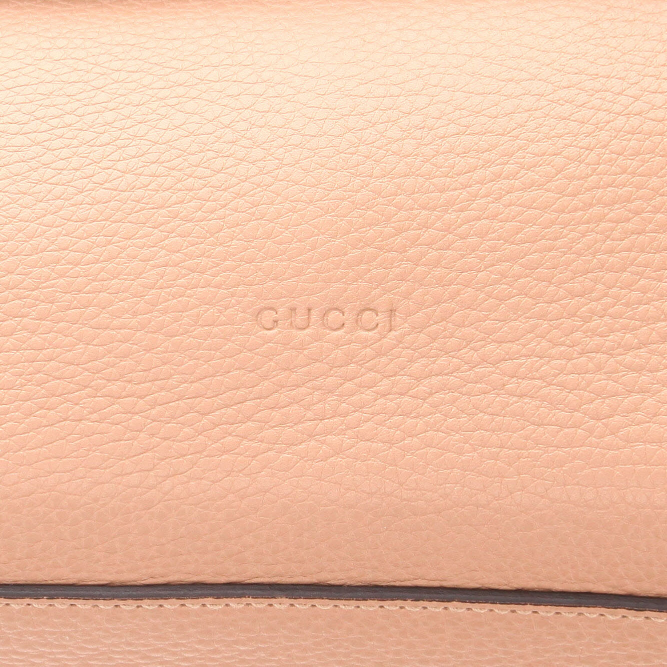 Gucci Bambou handbag in beige grained leather and bamboo - Detail D2