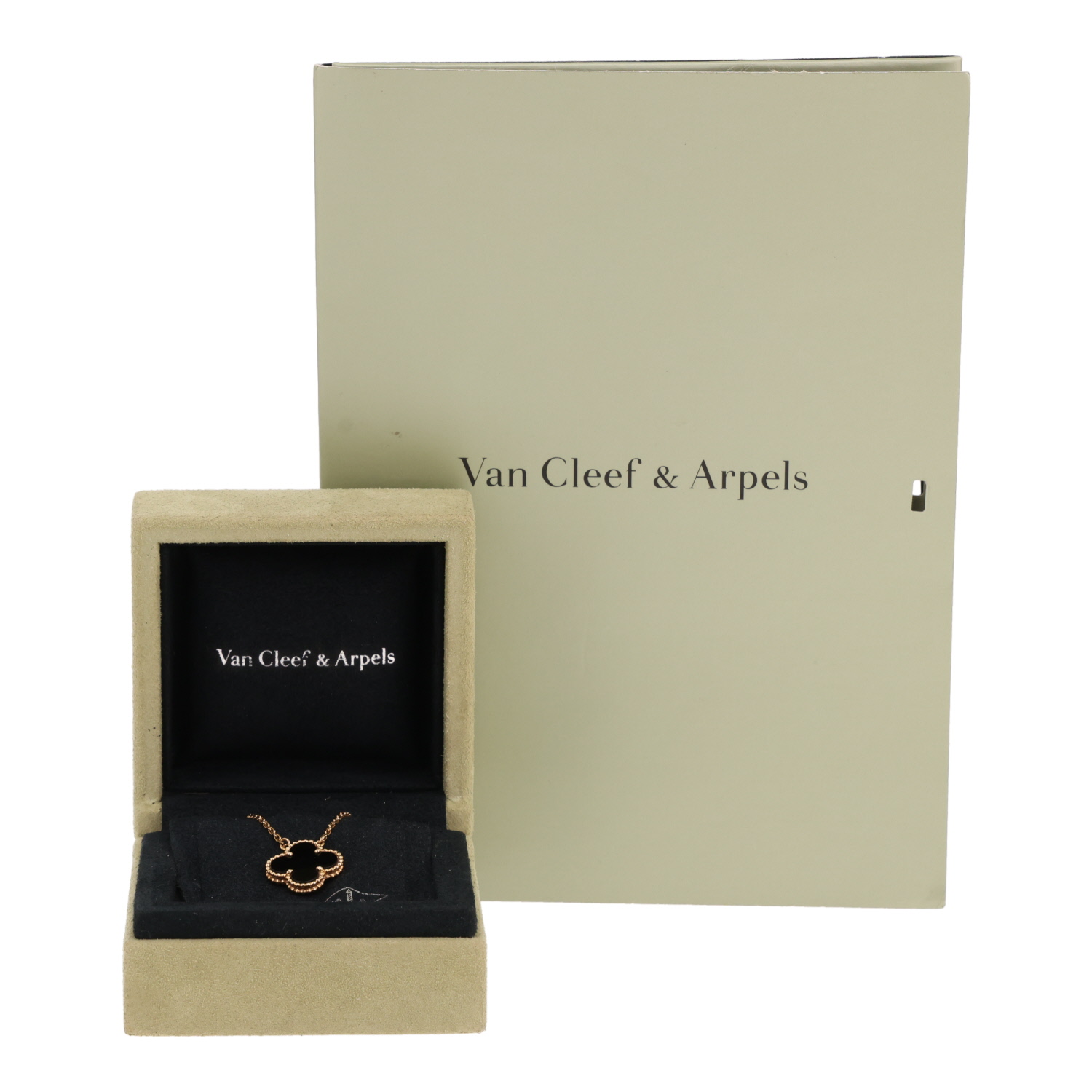 Van Cleef & Arpels Vintage Alhambra pendant in yellow gold and onyx - Detail D2