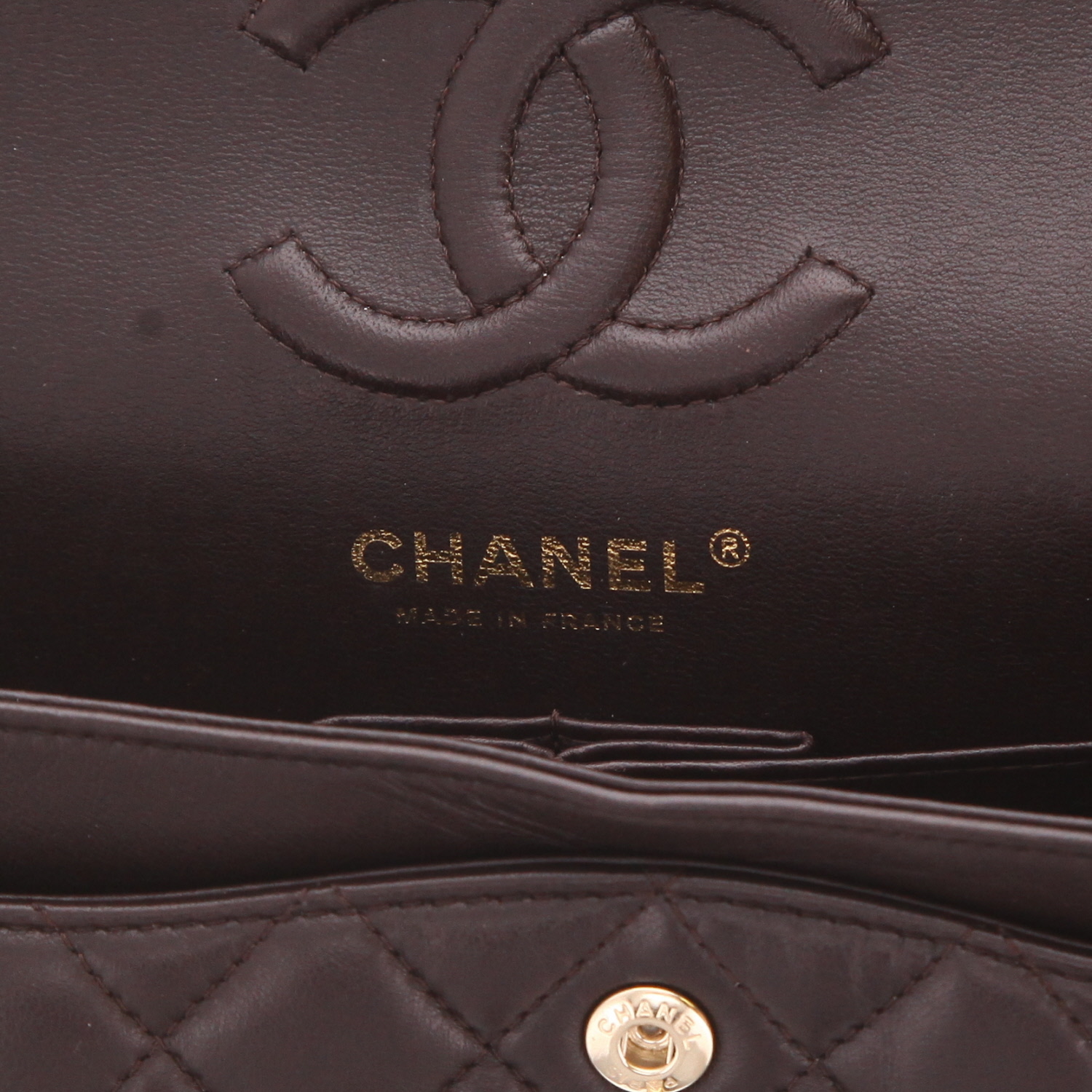 Sac à main Chanel  Timeless Petit en cuir matelassé marron - Detail D2