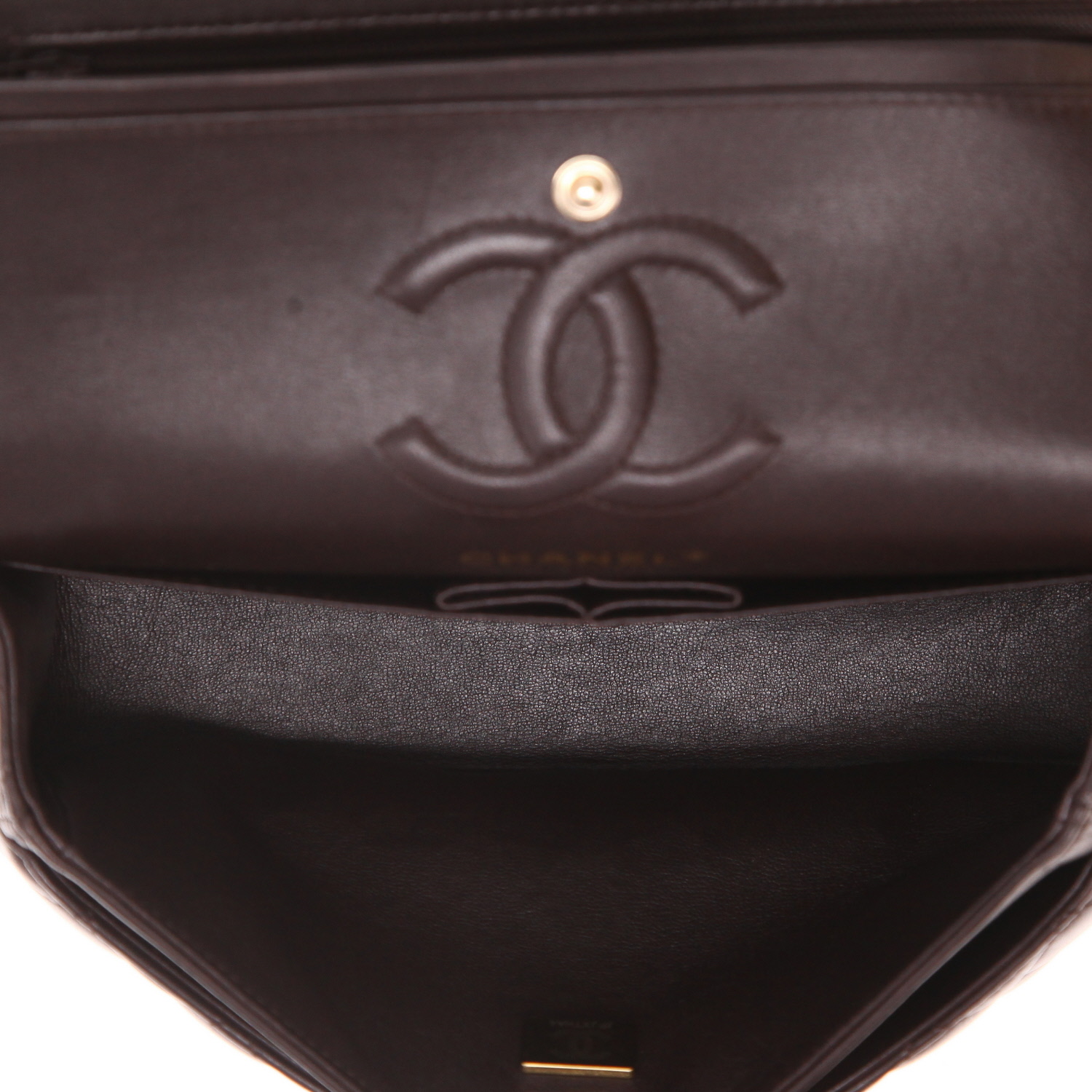 Chanel Timeless Petit handbag in brown quilted leather - Detail D3