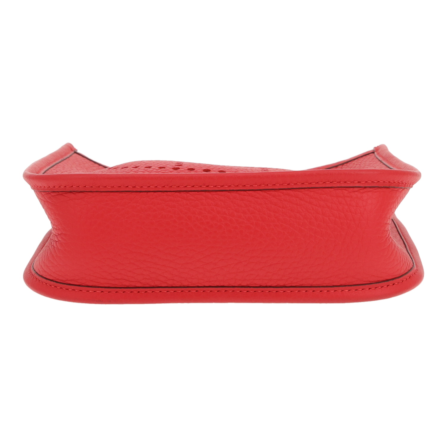 Hermès Evelyne 16 cm shoulder bag in ‘Clémence’ calfskin in Radiant Red - Detail D1
