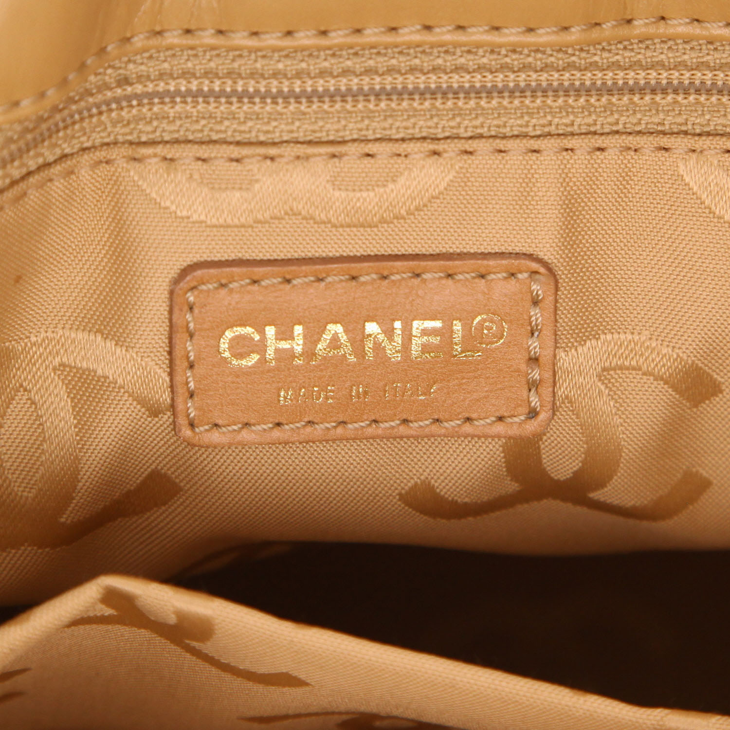 Sac à main Chanel   en cuir beige - Detail D2