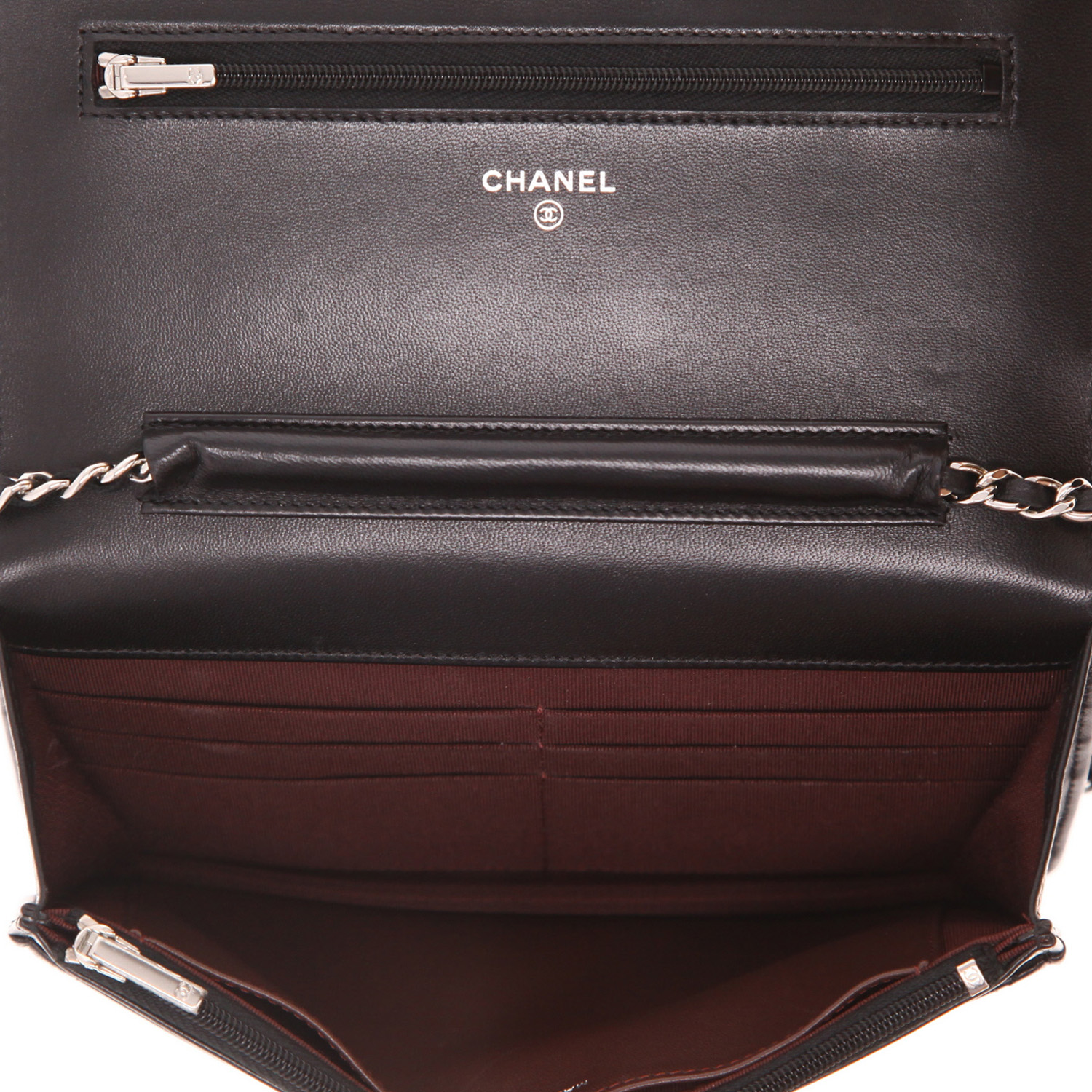 Chanel ‘Wallet on Chain’ shoulder bag in black quilted leather - Detail D3