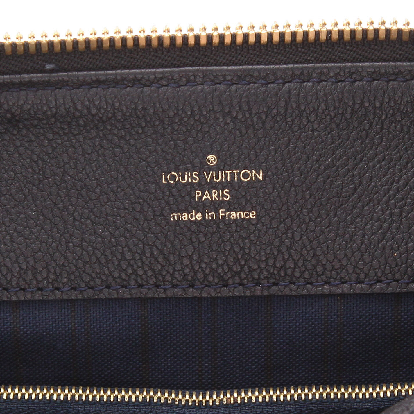 Sac à main Louis Vuitton  Audacieuse en cuir monogram empreinte bleu-marine et Veau velours bleu-marine - Detail D2