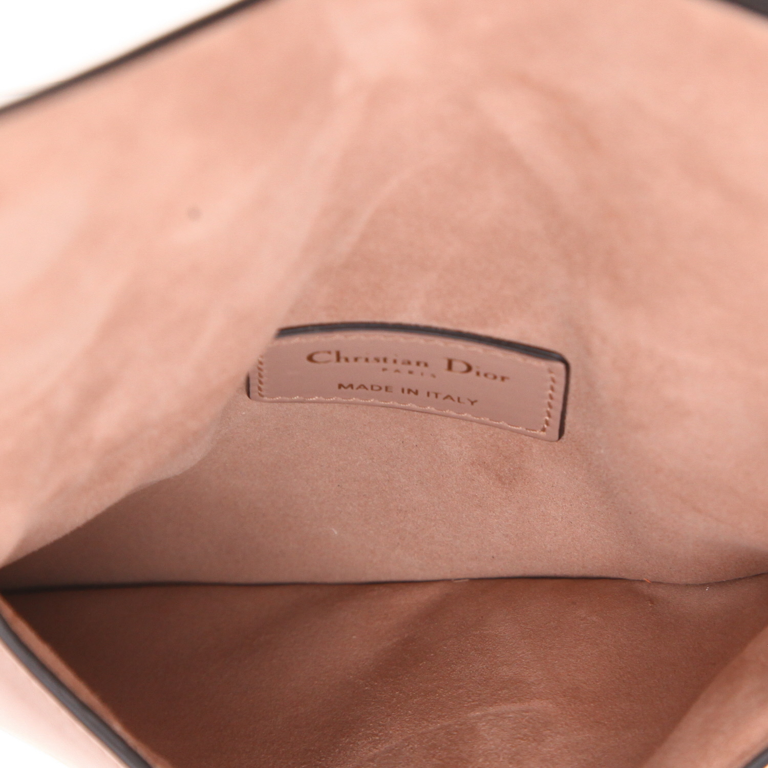 Bolso de cinturón Dior  Bolso Saddle de piel beige rosada - Detail D3