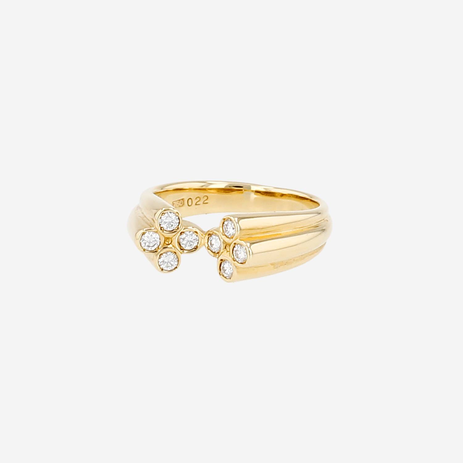 Anillo vintage de oro amarillo y diamantes