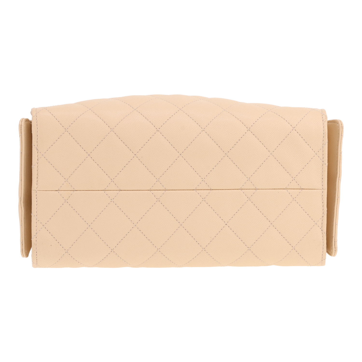 Chanel 25 handbag in beige quilted grained leather - Detail D1