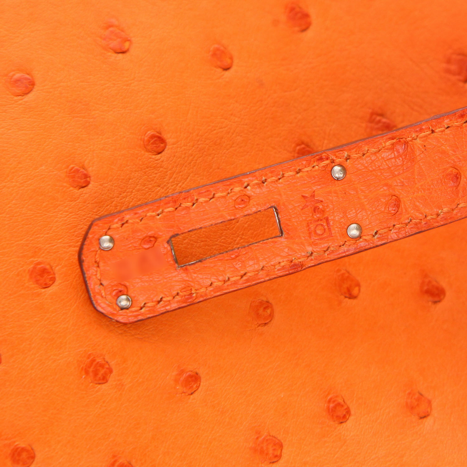 Hermès Birkin 30 cm handbag in Tangerine ostrich leather - Detail D4