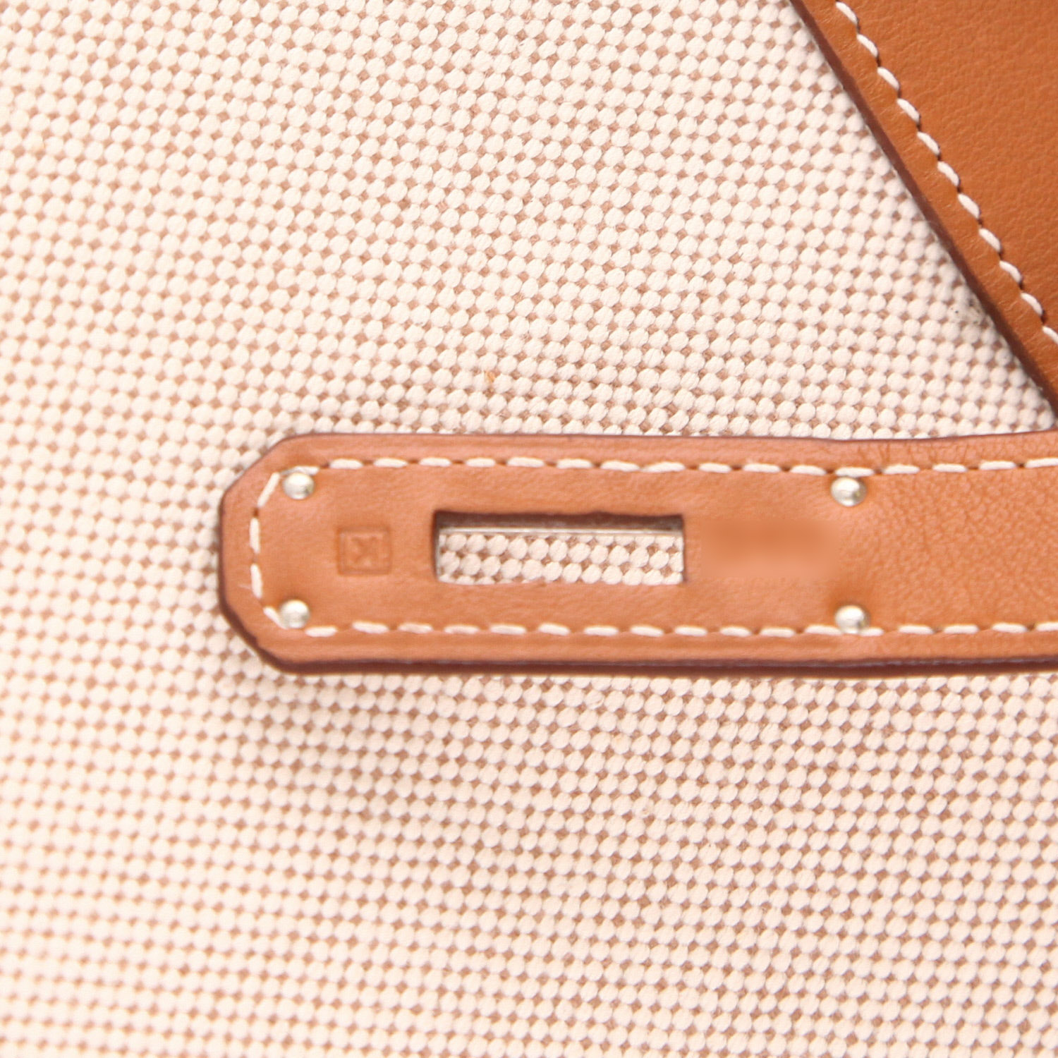 Bolso Hermès Birkin de 35 cm en piel Swift Gold y lona beige - Detail D4