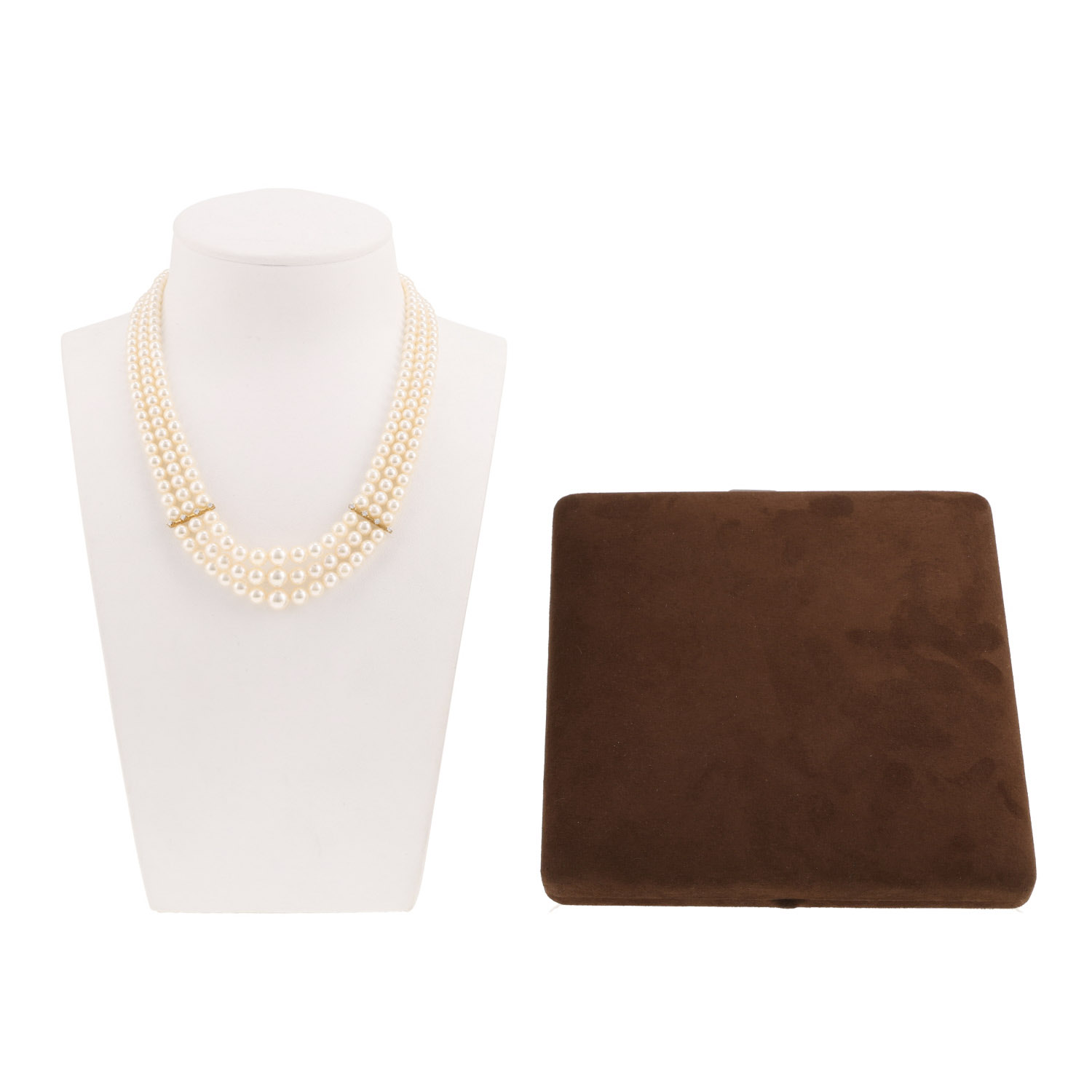 Collier Mikimoto  en or jaune et perles de culture - Detail D2