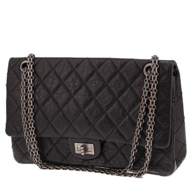 Bolso bandolera Chanel 2.55, modelo grande, de piel acolchada negra